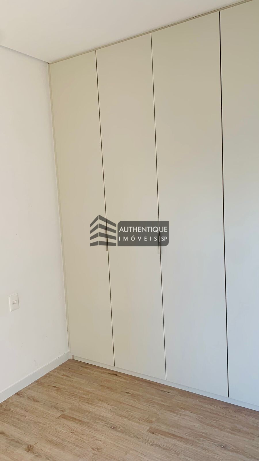 Apartamento à venda com 3 quartos, 154m² - Foto 17