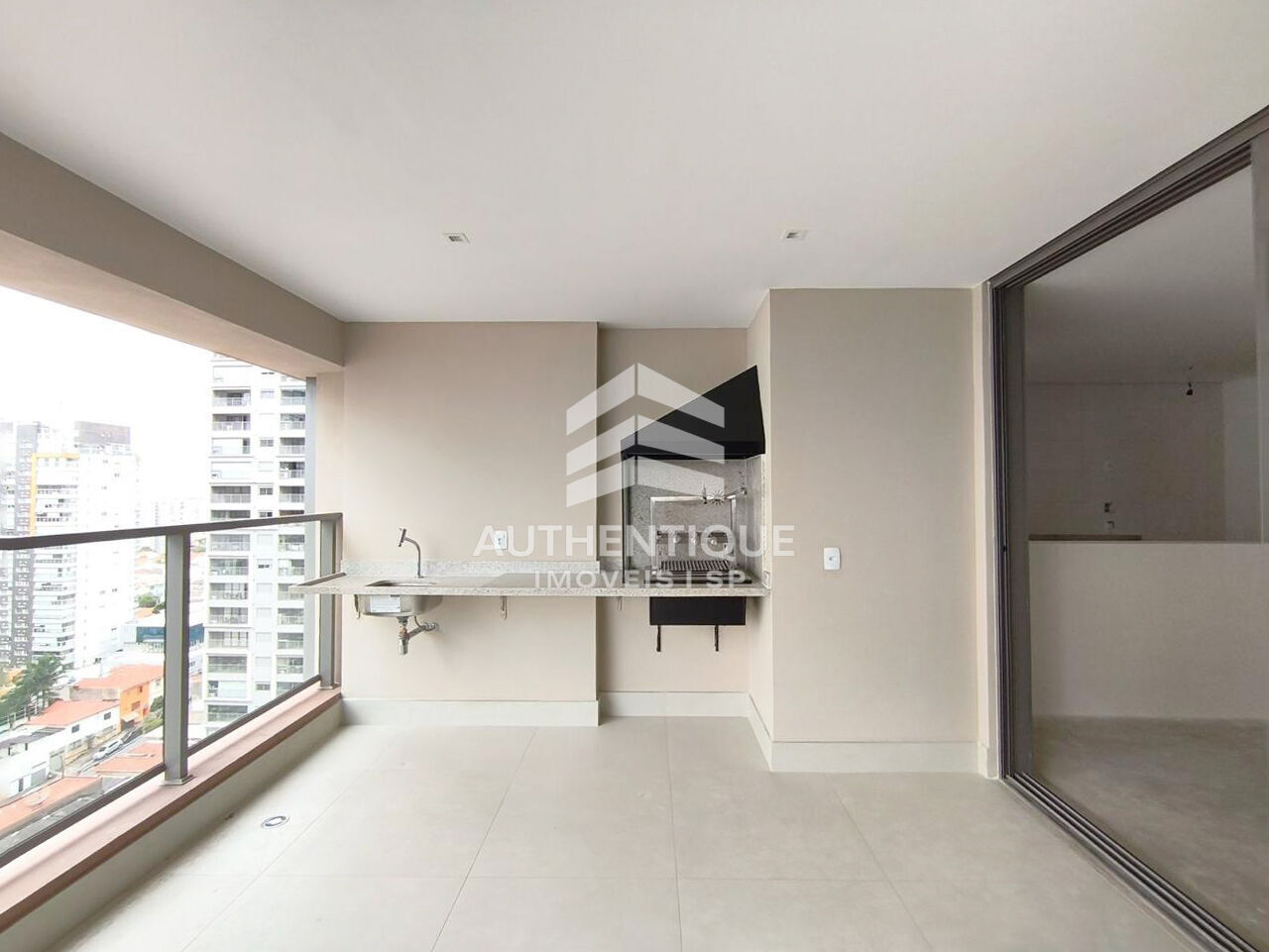 Apartamento, 3 quartos, 141 m² - Foto 1
