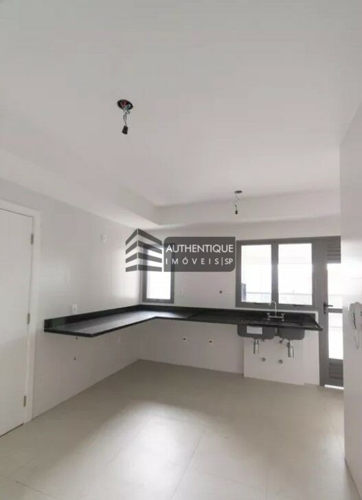 Apartamento à venda com 3 quartos, 192m² - Foto 41