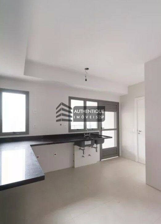 Apartamento à venda com 3 quartos, 192m² - Foto 42