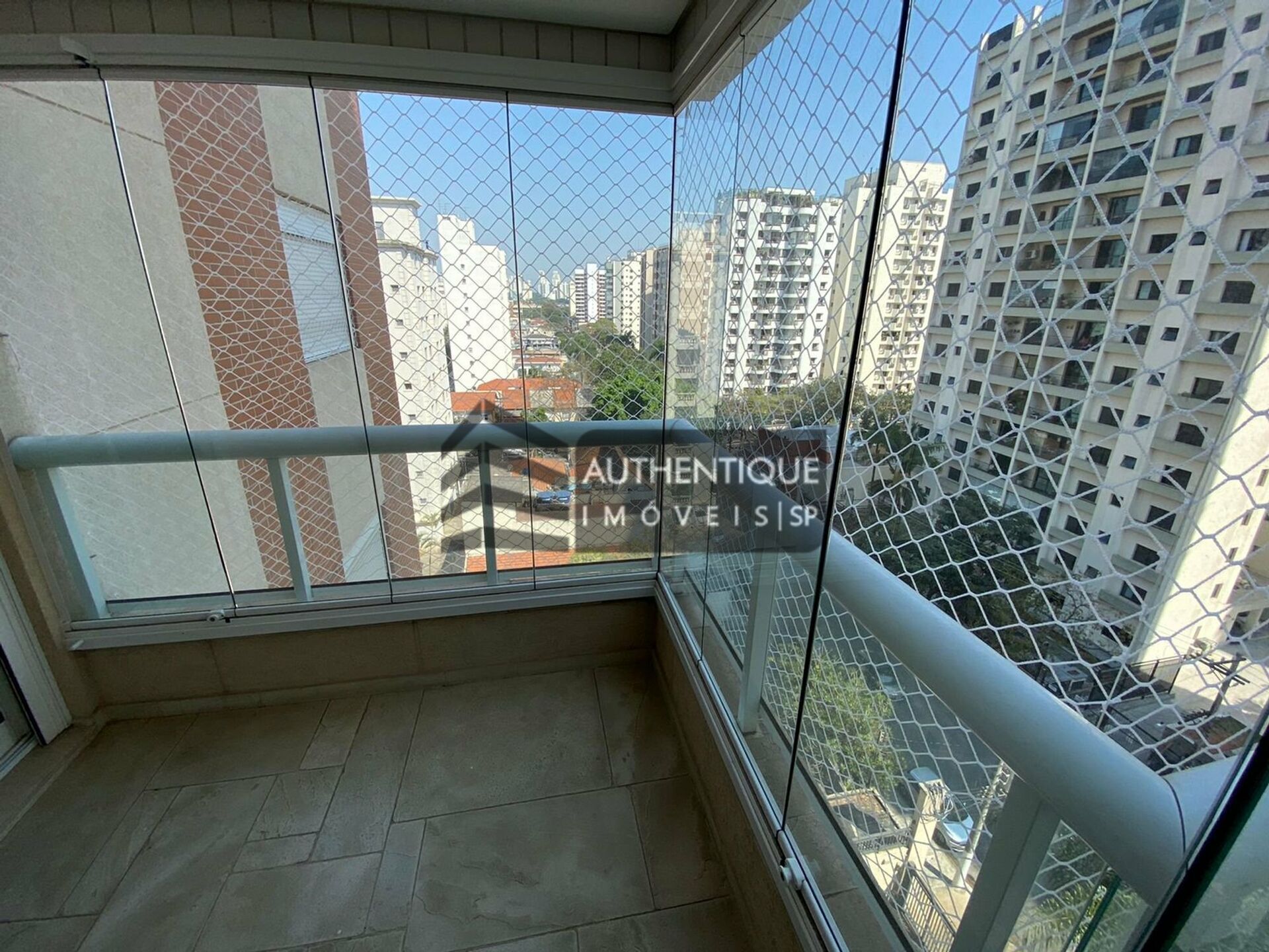 Apartamento à venda com 3 quartos, 197m² - Foto 12