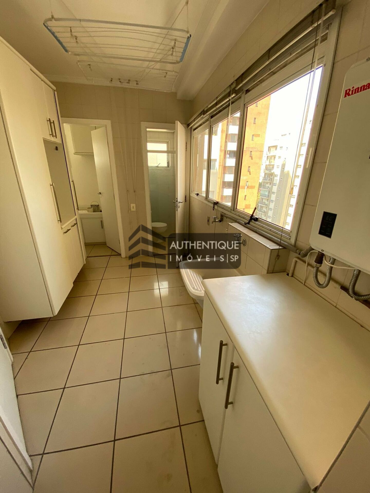 Apartamento à venda com 3 quartos, 197m² - Foto 16