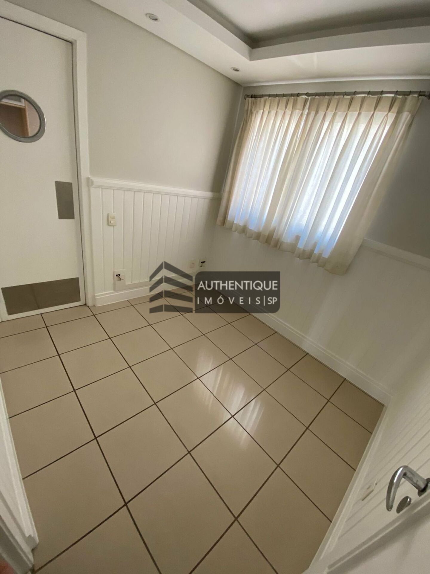 Apartamento à venda com 3 quartos, 197m² - Foto 20