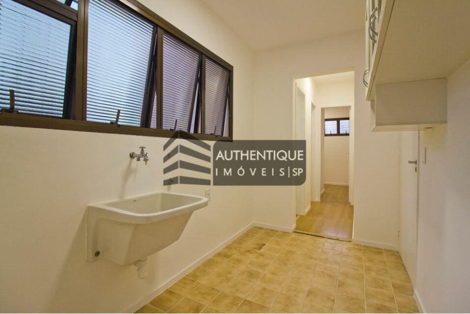 Apartamento à venda com 4 quartos, 196m² - Foto 23