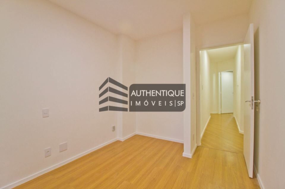 Apartamento à venda com 4 quartos, 196m² - Foto 25