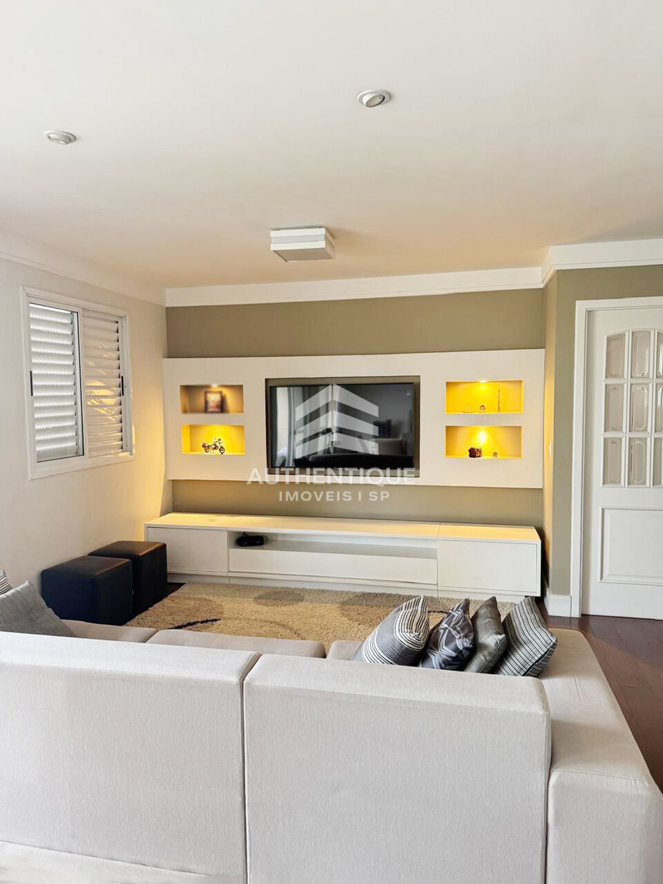 Apartamento, 3 quartos, 126 m² - Foto 1