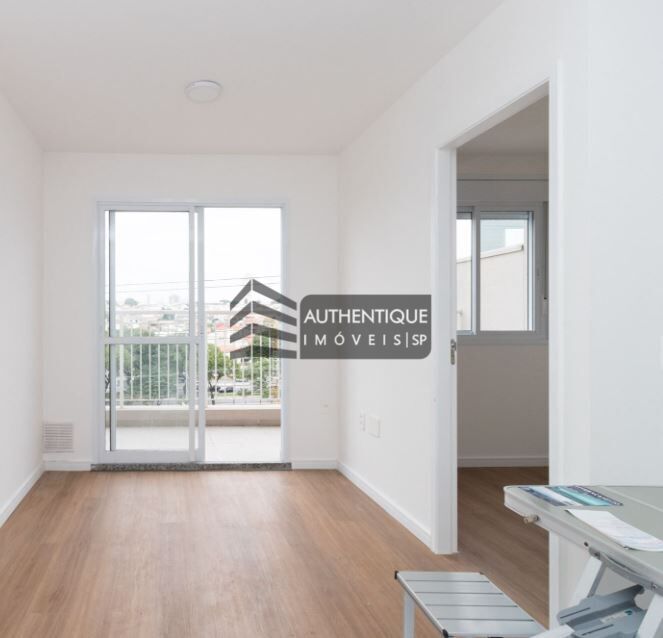 Apartamento à venda com 2 quartos, 47m² - Foto 2