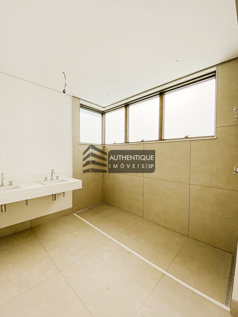 Apartamento à venda com 4 quartos, 231m² - Foto 20