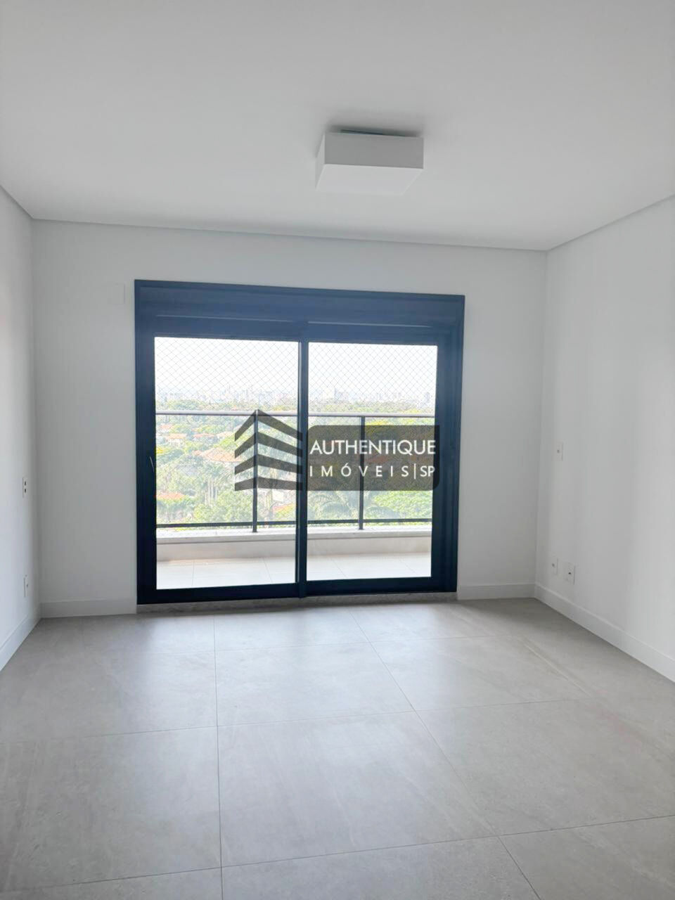 Apartamento à venda com 3 quartos, 195m² - Foto 22