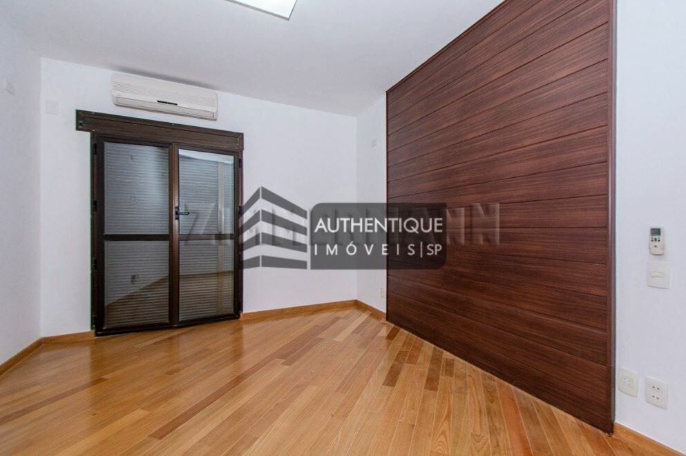 Apartamento à venda com 4 quartos, 234m² - Foto 11