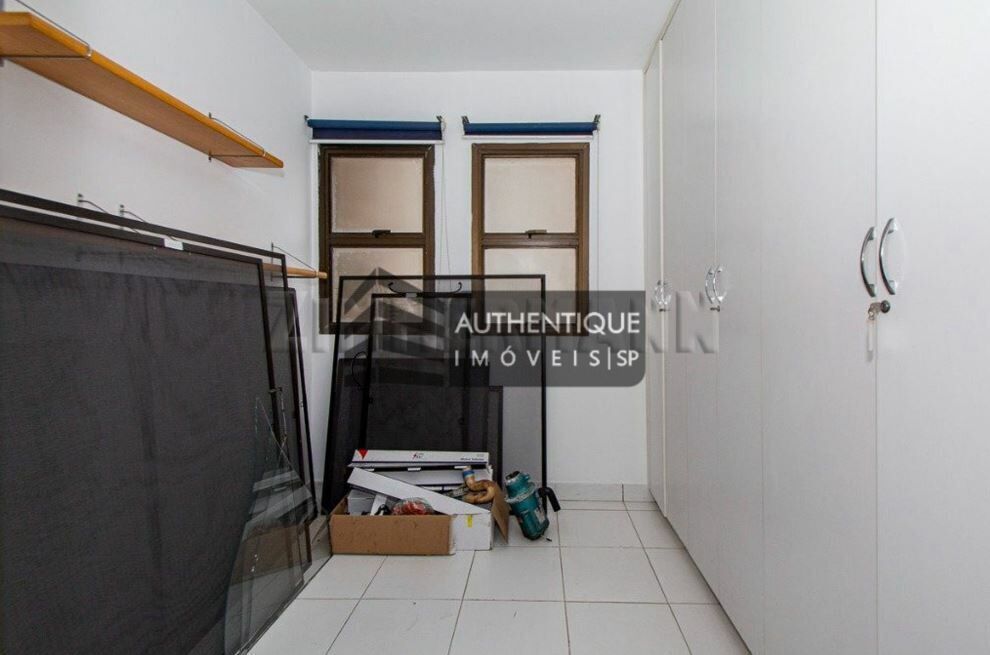 Apartamento à venda com 4 quartos, 234m² - Foto 17