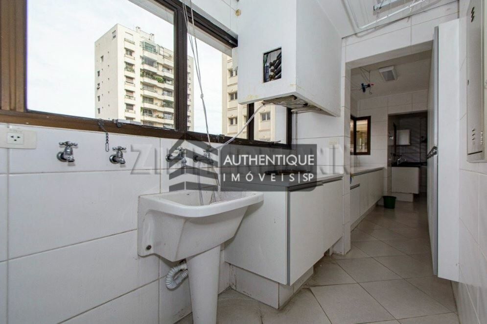 Apartamento à venda com 4 quartos, 234m² - Foto 10