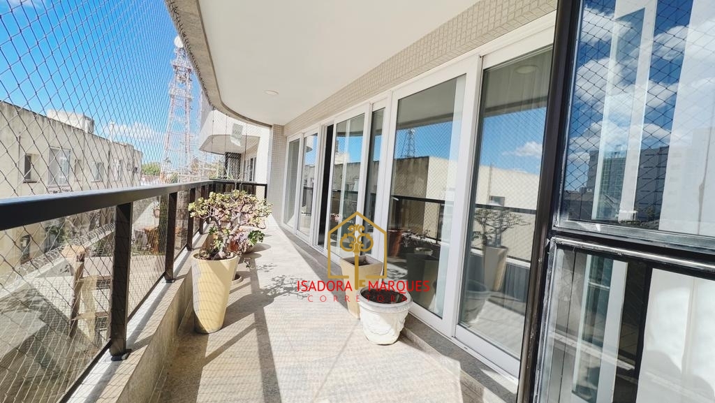 Apartamento de 3 quartos, 207m² no bairro Centro, em Pelotas | Eu Corretor