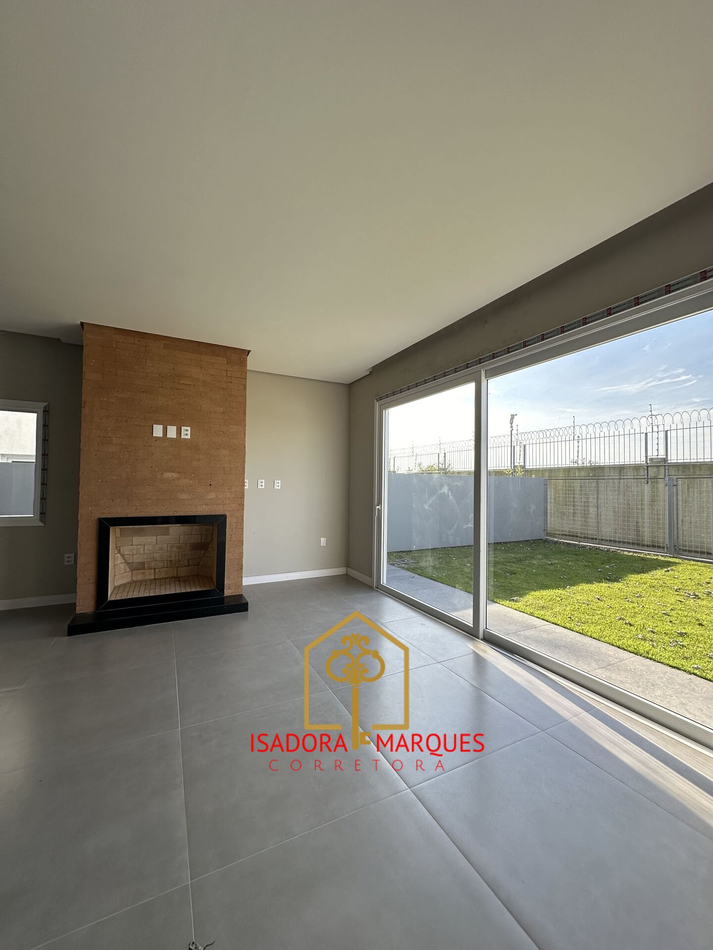 Casa de Condomínio de 4 quartos, 235m² no bairro Laranjal, em Pelotas | Eu Corretor
