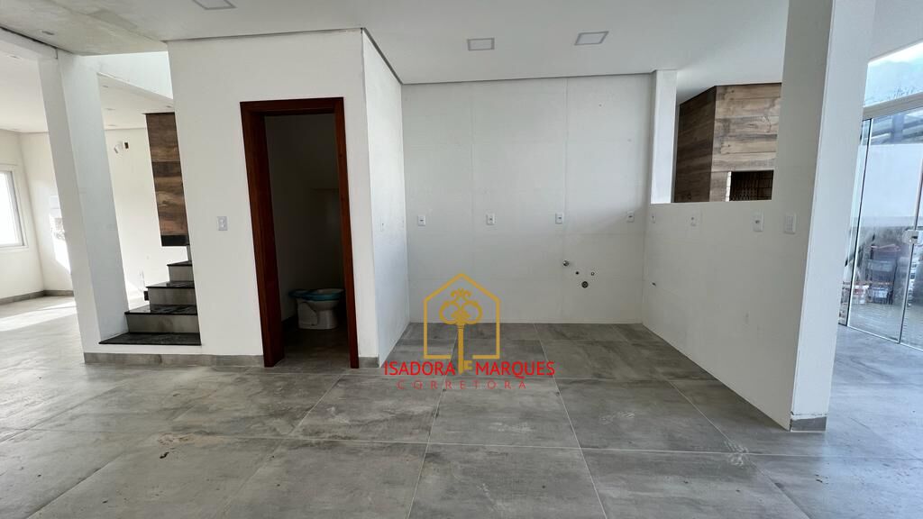 Casa de 3 quartos, 34m² no bairro Laranjal, em Pelotas | Eu Corretor