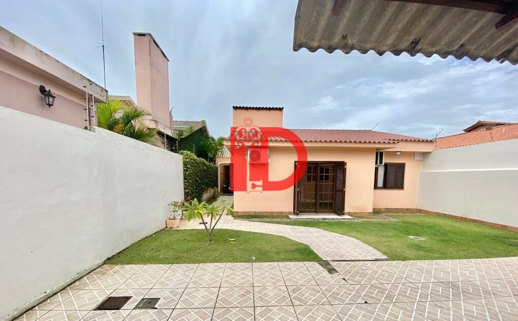 Casa de 3 quartos, 260m² no bairro Areal, em Pelotas | Eu Corretor