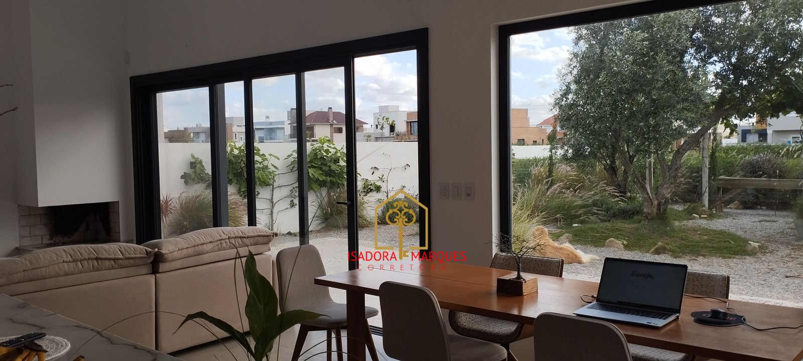 Casa de 3 quartos, 194m² no bairro Laranjal, em Pelotas | Eu Corretor