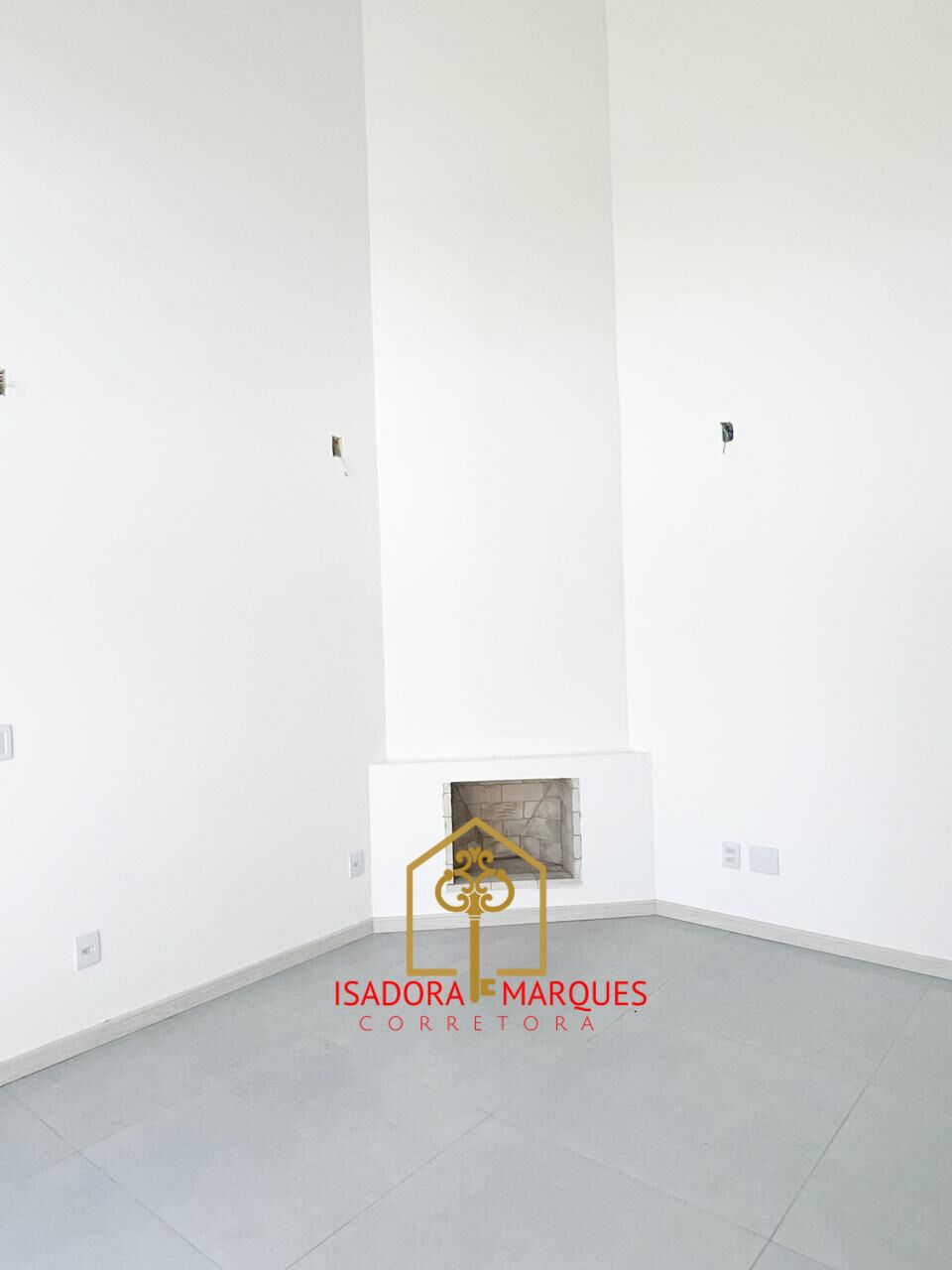 Casa de Condomínio de 3 quartos, 400m² no bairro Laranjal, em Pelotas | Eu Corretor