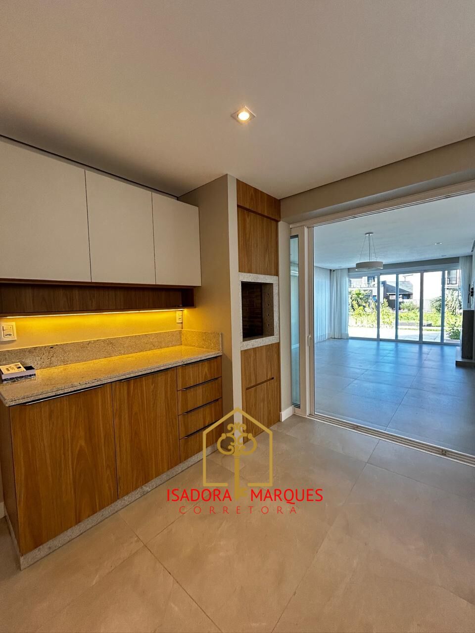 Casa de 3 quartos, 251m² no bairro Laranjal, em Pelotas | Eu Corretor