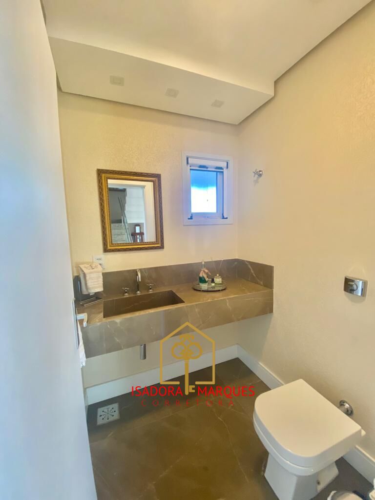 Casa de Condomínio de 3 quartos, 227m² no bairro Laranjal, em Pelotas | Eu Corretor