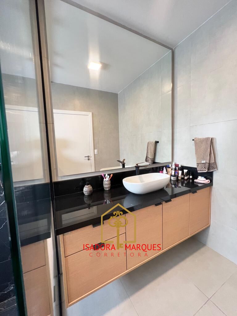Casa de Condomínio de 3 quartos, 284m² no bairro Laranjal, em Pelotas | Eu Corretor