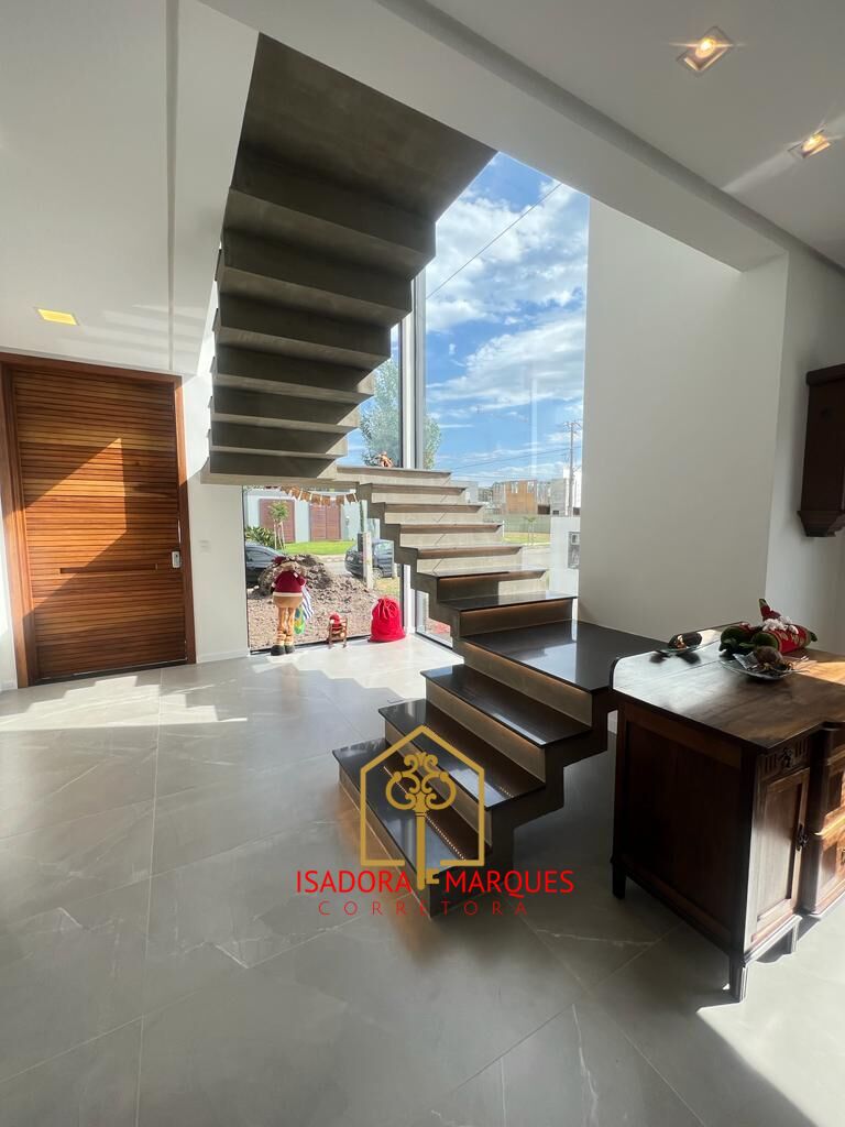 Casa de Condomínio de 3 quartos, 284m² no bairro Laranjal, em Pelotas | Eu Corretor