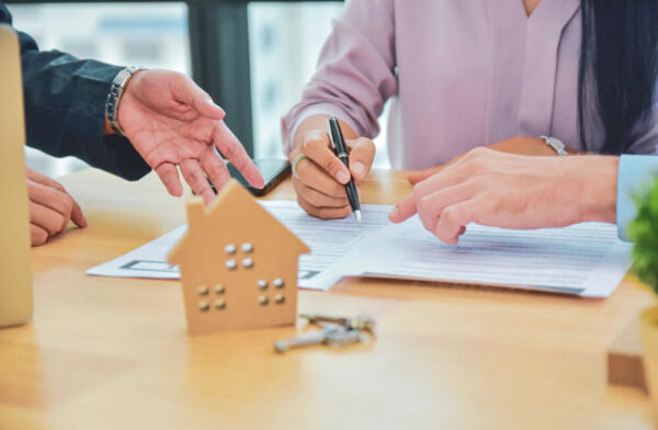 Entenda a diferença entre a escritura pública e matrícula de um imóvel