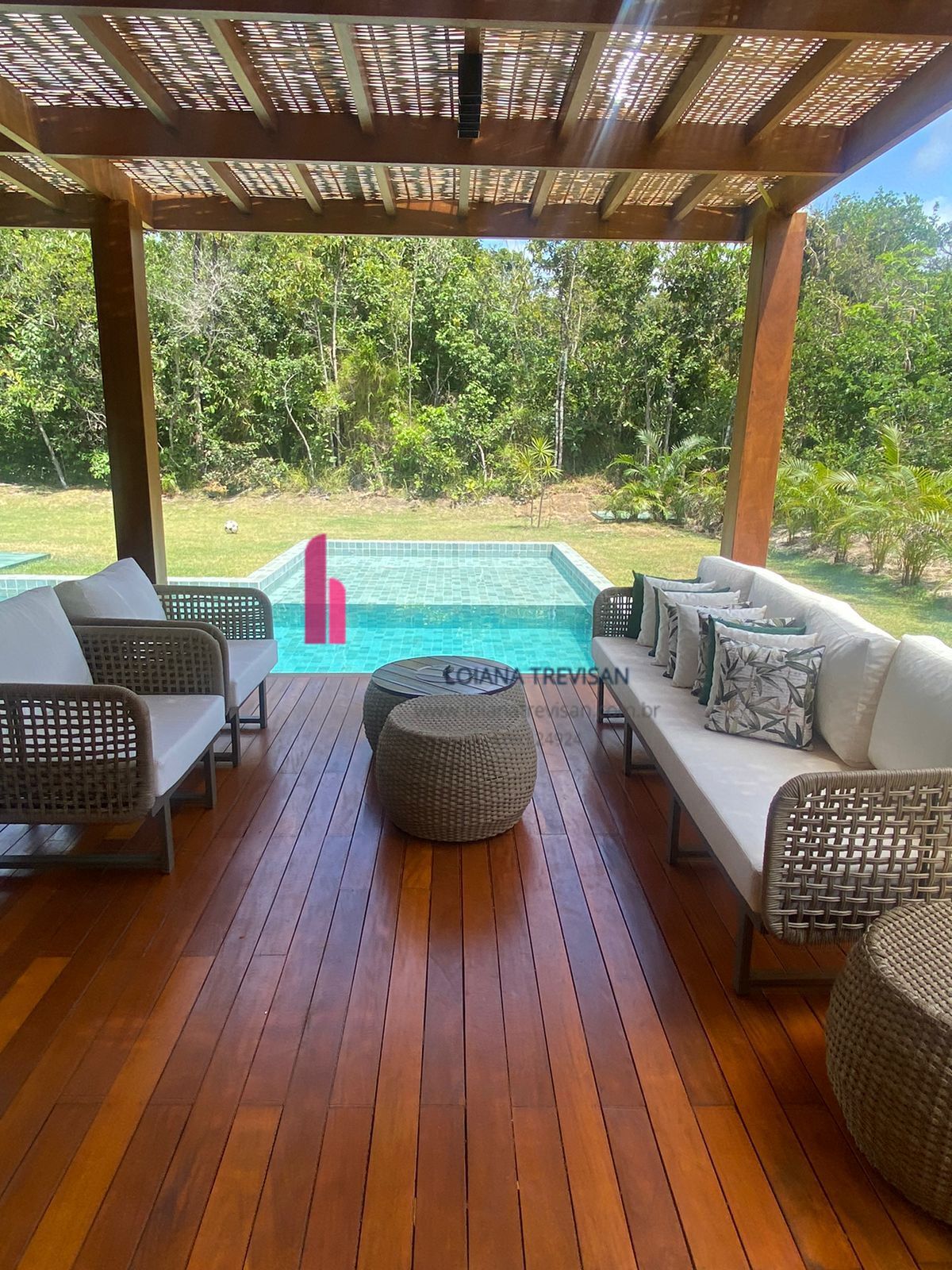 Casa Alto Padrão 6 SUÍTES, condomínio fechado em PRAIA DO FORTE, Mata de São João, BAHIA