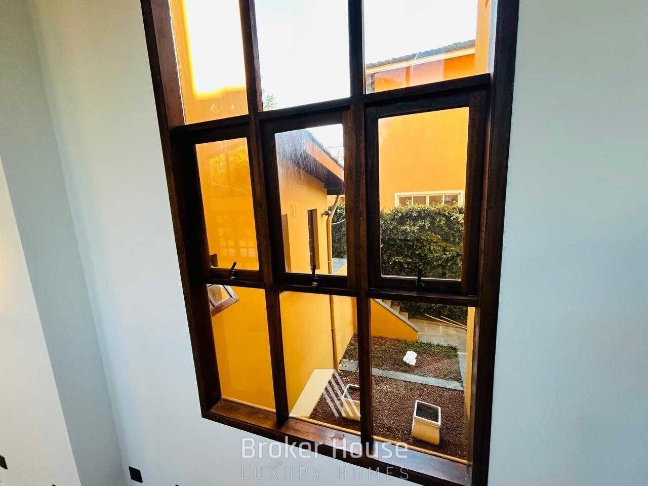 Casa de Condomínio à venda com 6 quartos, 284m² - Foto 33