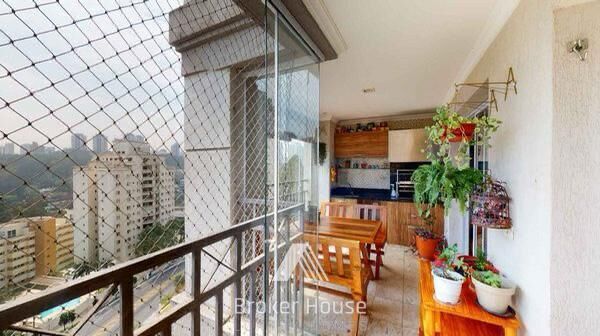 Apartamento à venda com 4 quartos, 135m² - Foto 1