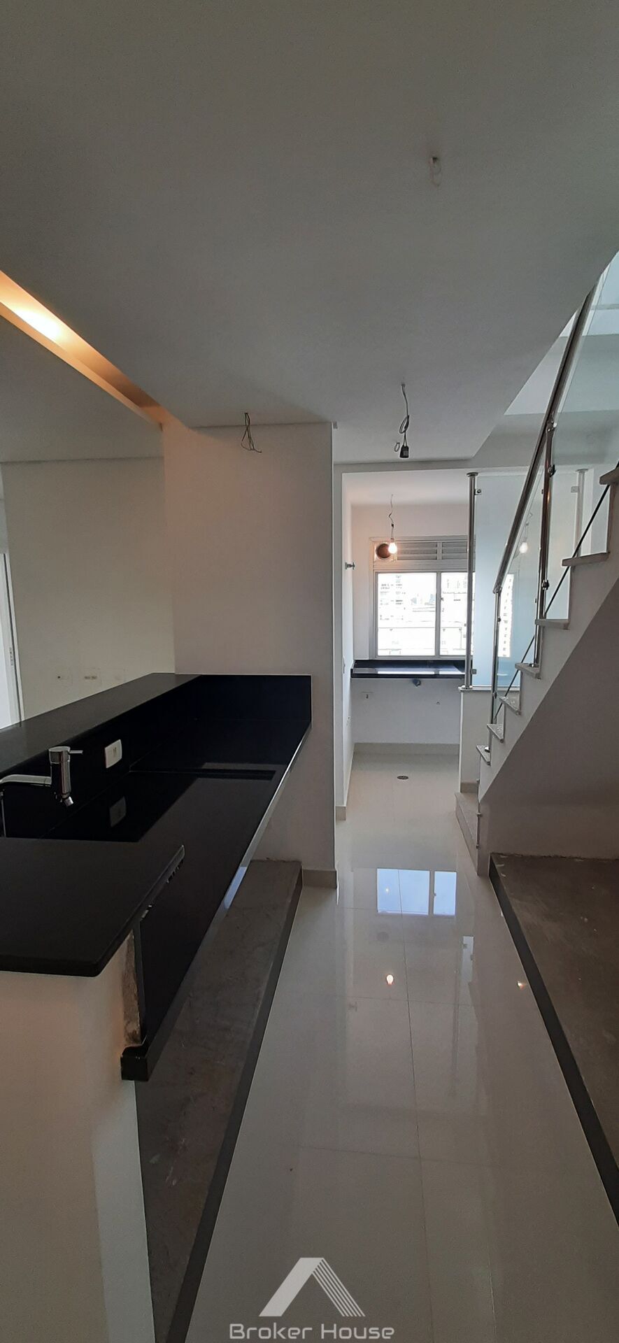 Cobertura à venda com 2 quartos, 93m² - Foto 10