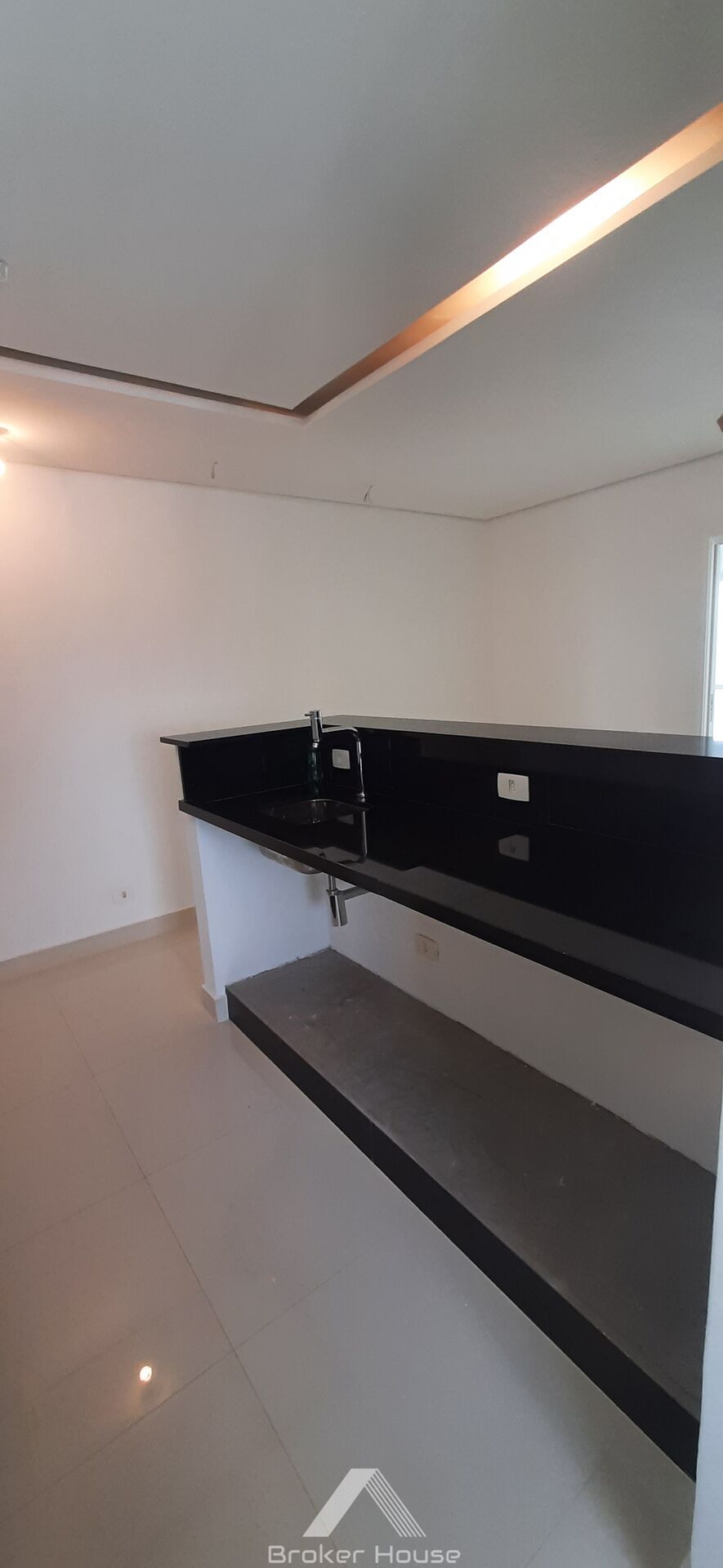 Cobertura à venda com 2 quartos, 93m² - Foto 13