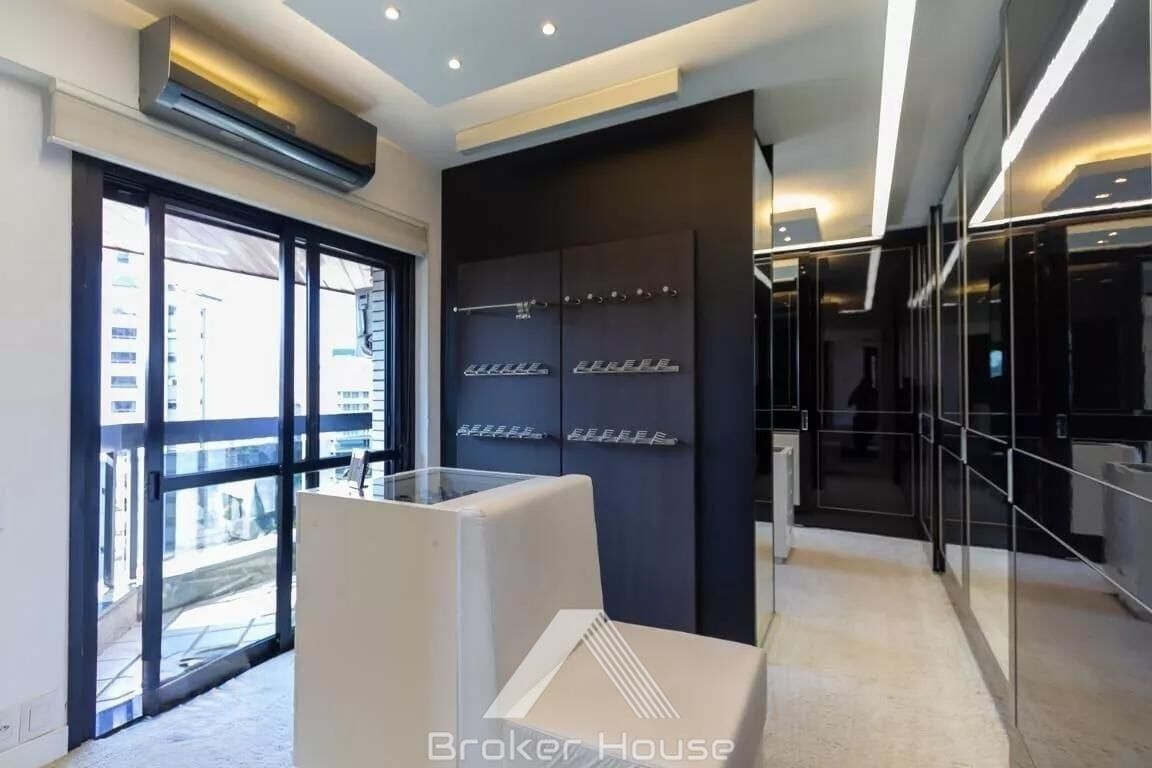 Apartamento à venda com 2 quartos, 304m² - Foto 18