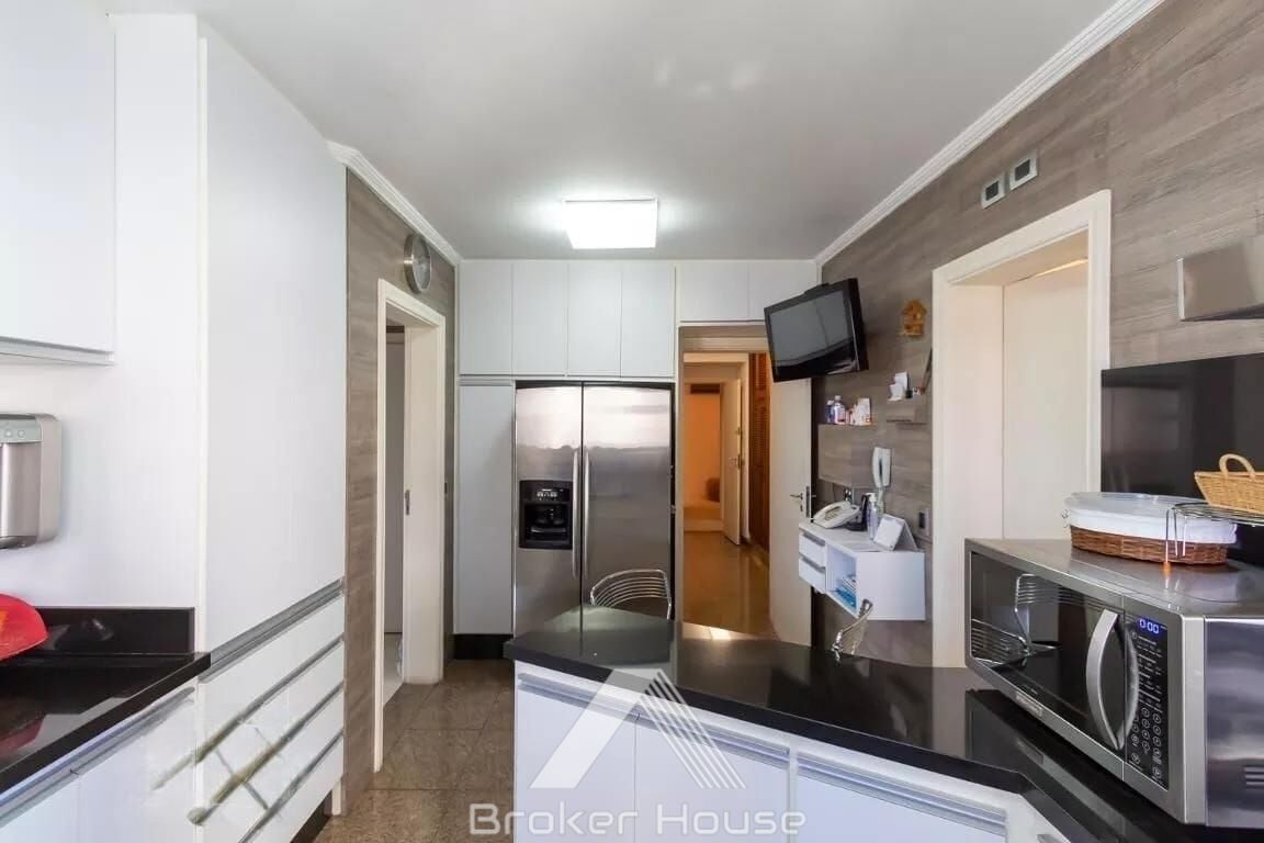 Apartamento à venda com 2 quartos, 304m² - Foto 31