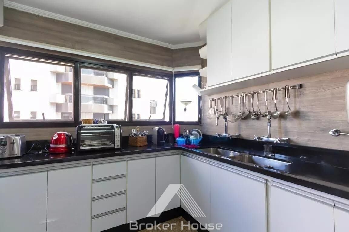 Apartamento à venda com 2 quartos, 304m² - Foto 30