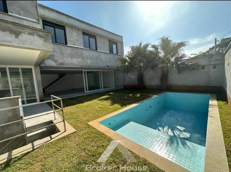 Casa de Condomínio à venda com 4 quartos, 450m² - Foto 3