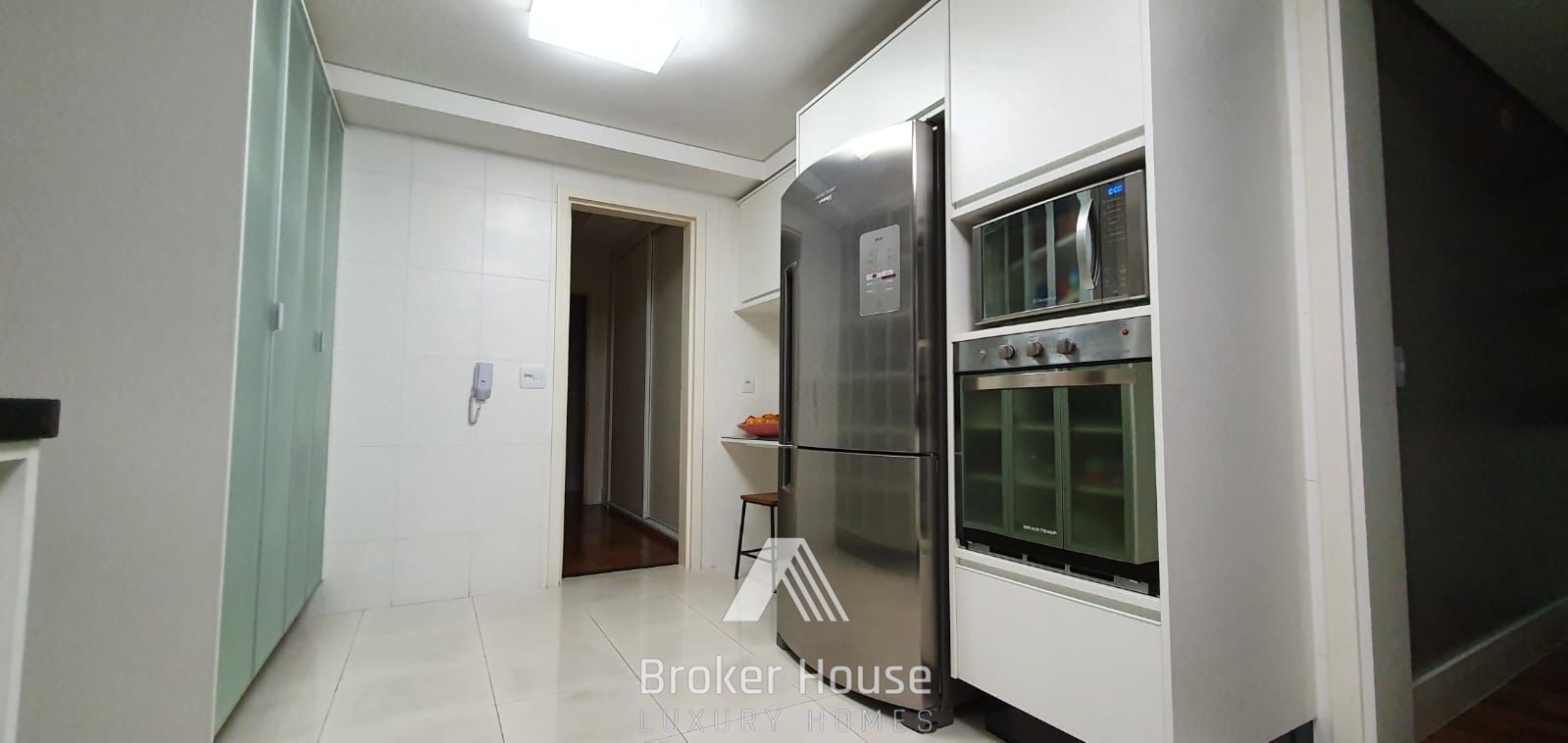 Apartamento à venda com 3 quartos, 310m² - Foto 19