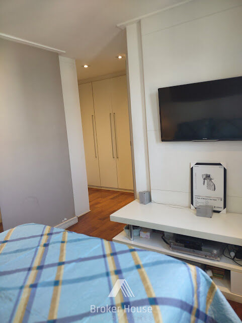 Apartamento à venda com 3 quartos, 121m² - Foto 13