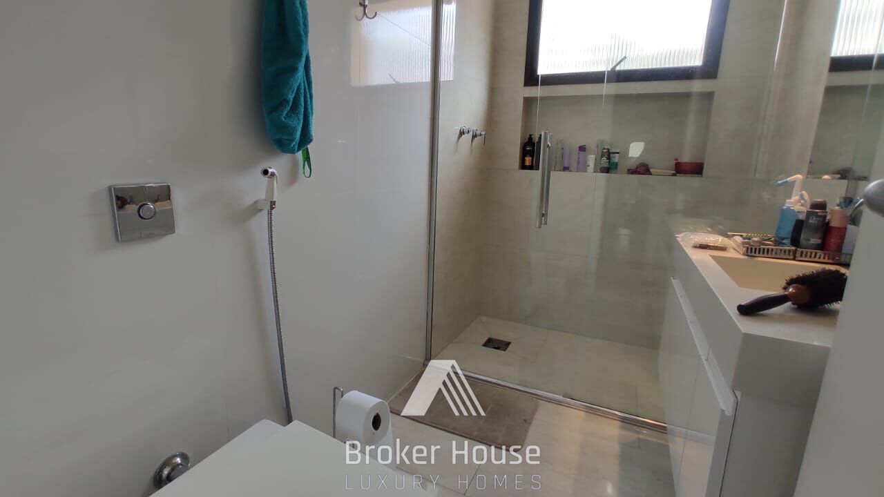 Apartamento à venda com 4 quartos, 240m² - Foto 27