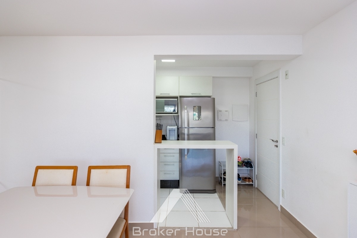 Apartamento à venda com 3 quartos, 92m² - Foto 10