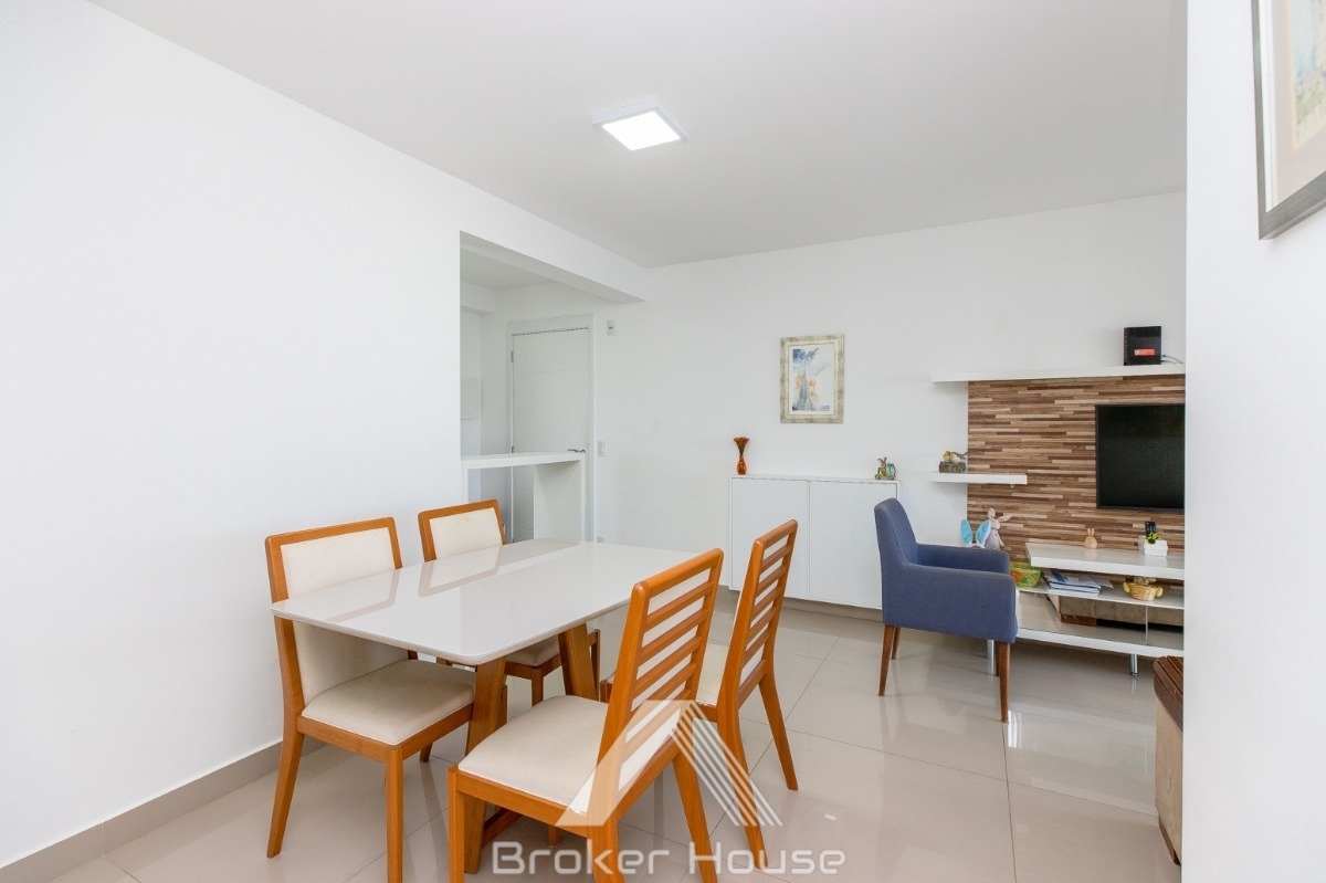 Apartamento à venda com 3 quartos, 92m² - Foto 8