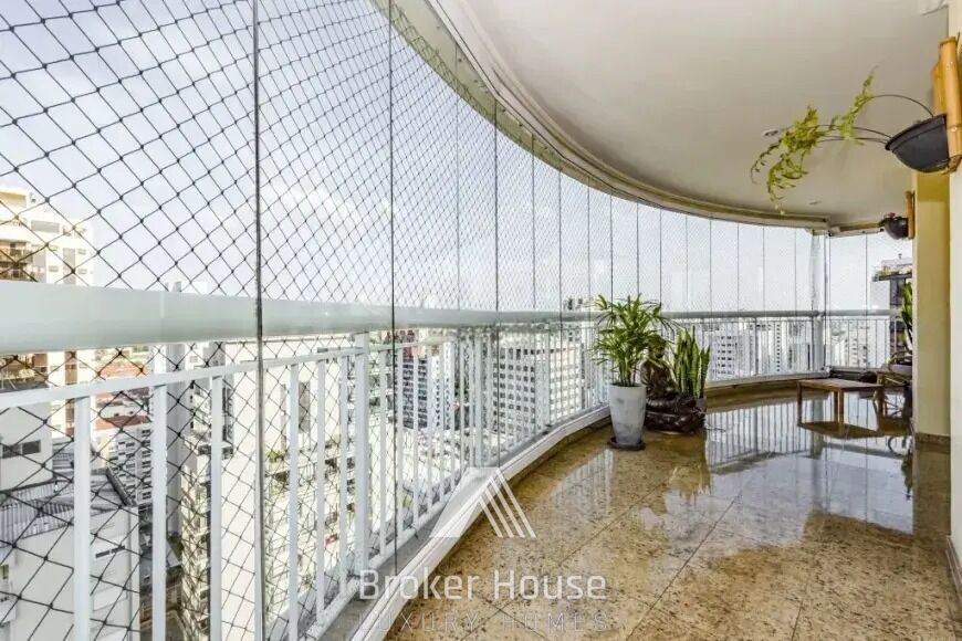 Apartamento, 4 quartos, 205 m² - Foto 1