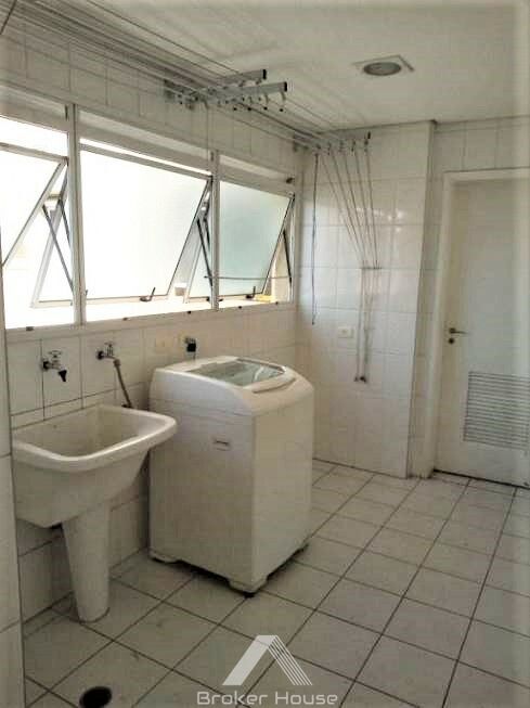 Apartamento à venda com 3 quartos, 170m² - Foto 19