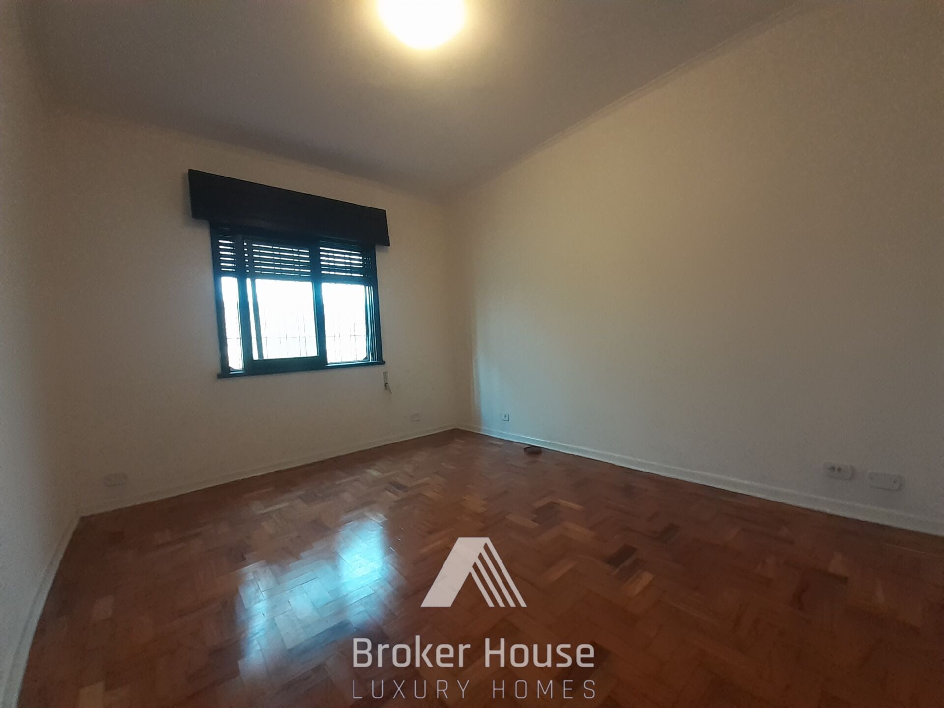 Casa à venda com 4 quartos, 450m² - Foto 14