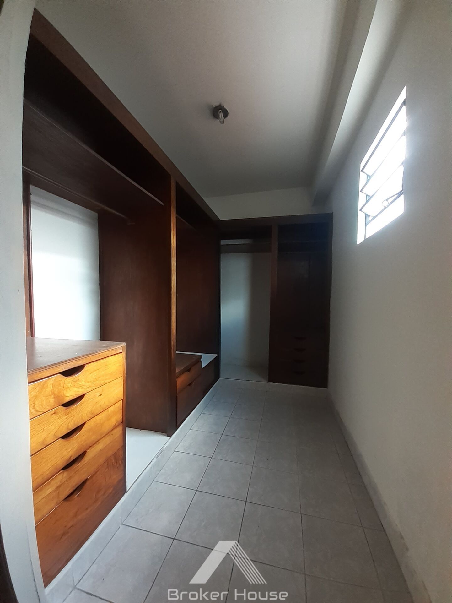 Casa à venda com 4 quartos, 450m² - Foto 18