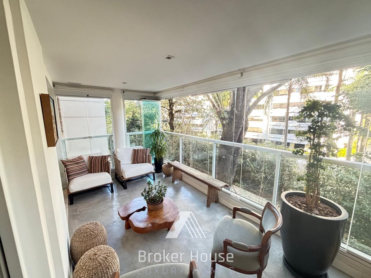 Apartamento, 4 quartos, 241 m² - Foto 11