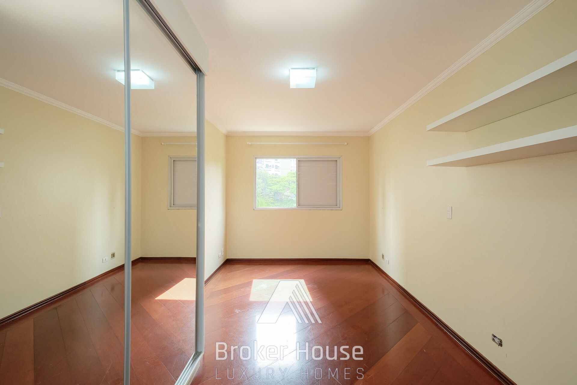 Apartamento à venda com 3 quartos, 215m² - Foto 27