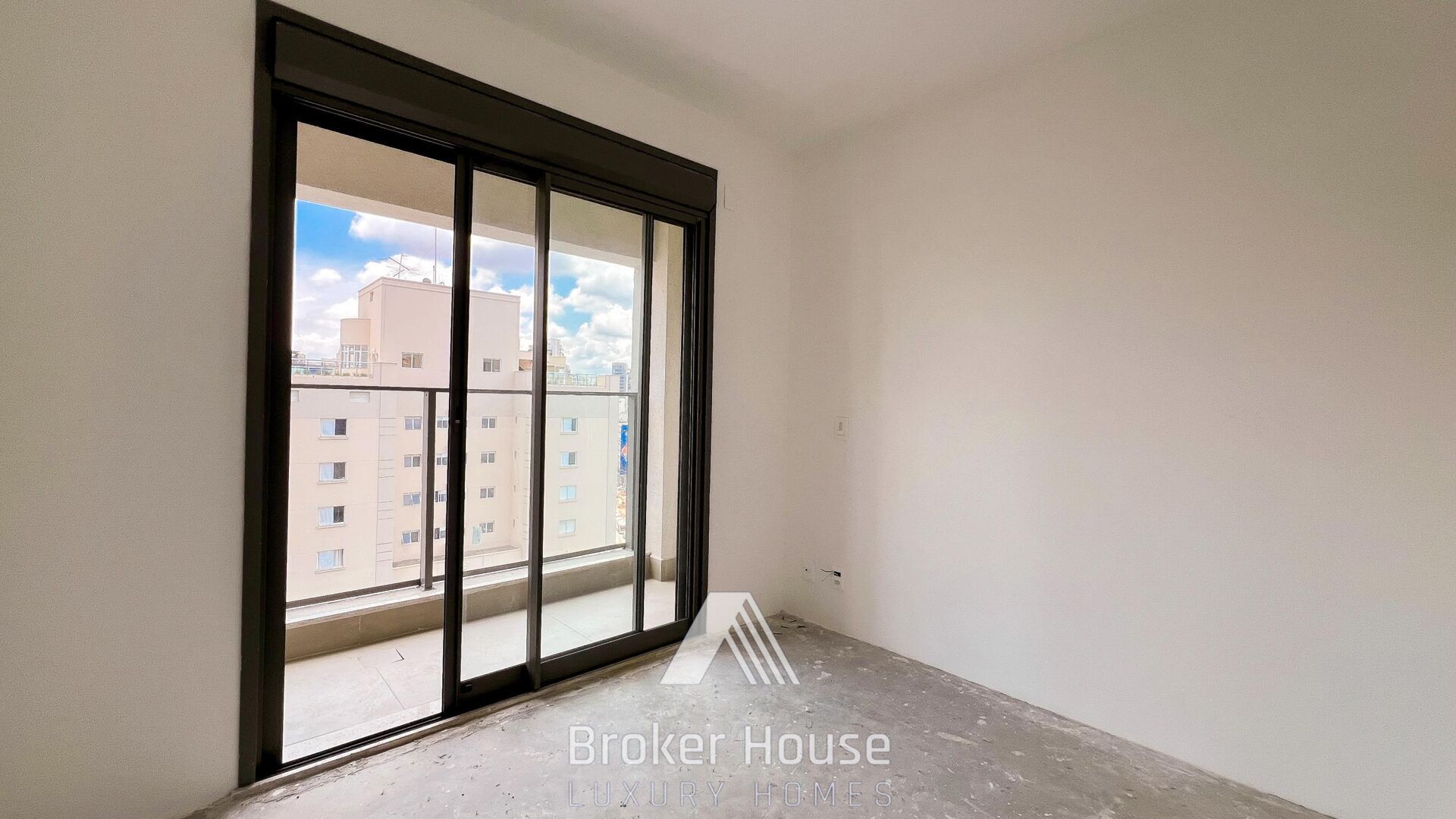 Apartamento à venda com 3 quartos, 160m² - Foto 32