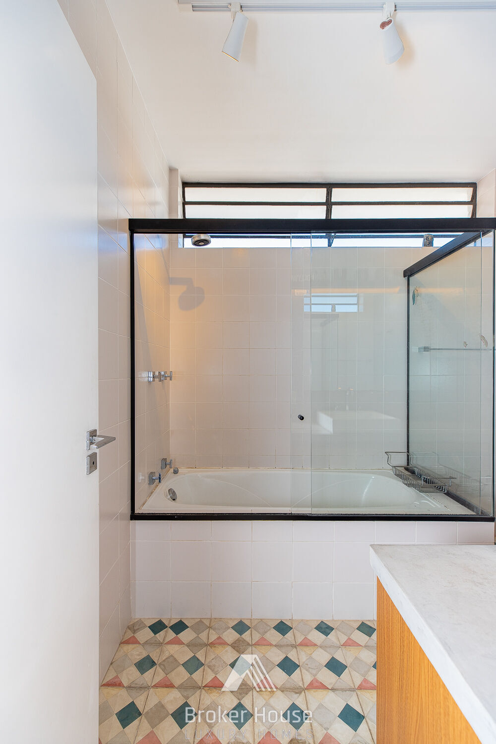 Casa, 3 quartos, 256 m² - Foto 32
