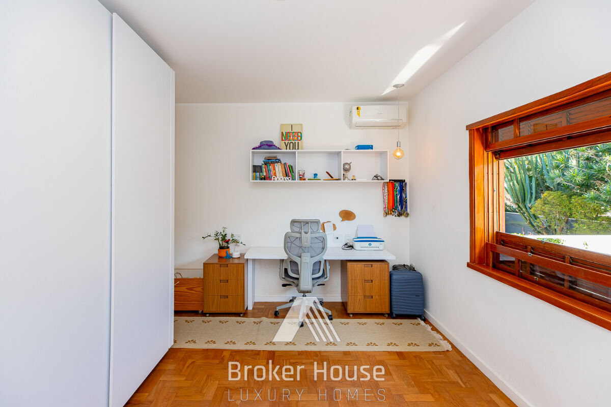Casa, 3 quartos, 256 m² - Foto 42